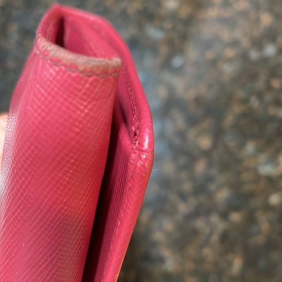 Prada Saffiano leather 4”x3” wallet, pink - Picture 8 of 9